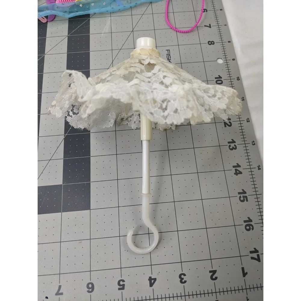Fashion Doll Accessories Lot Vintage Hats‎ Hangers Belts Parasol Hair